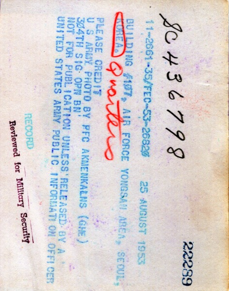 111-SC-B936_SC436798_19530825_caption